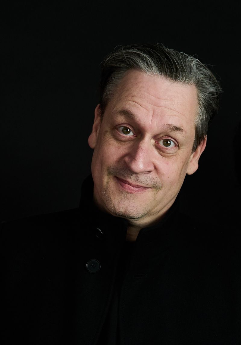 9 Jahre lang hat GYMMICK als Sänger und Gitarrist mit den Musikern der TON STEINE SCHERBEN die Aufgabe Rio Reisers übernommen. Foto: Tobias Hacker